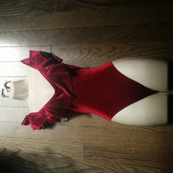 Blue Life velvet ruffle one piece bodysuit size XS NWOT - Picture 3 of 7